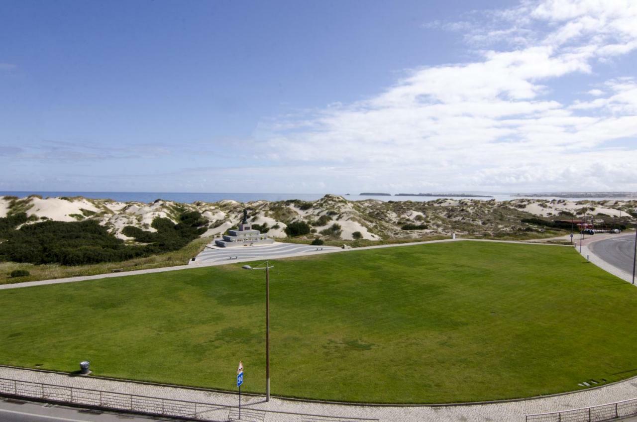 Baywatch Beach House Peniche Daire Dış mekan fotoğraf
